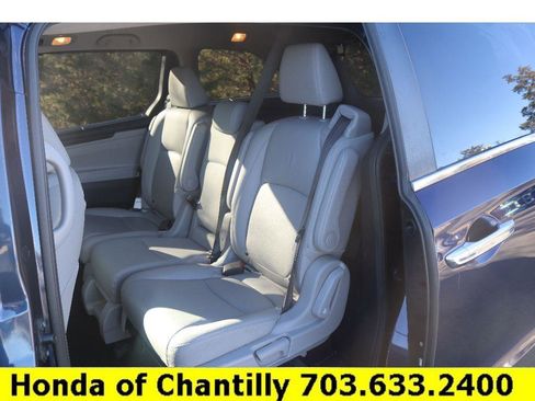 Certified 2018 Honda Odyssey Touring image 24