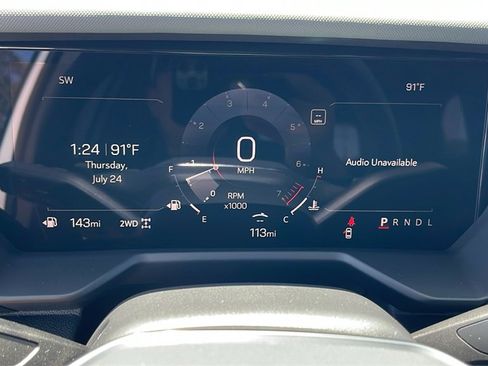 New 2025 GMC Acadia AT4 w/ Luxury Package image 22