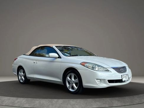 Used 2006 Toyota Solara SLE image 3