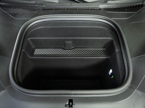 New 2026 Porsche Cayenne Turbo Electric AWD/4WD image 35