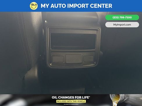 Used 2021 Subaru Forester AWD/4WD image 25
