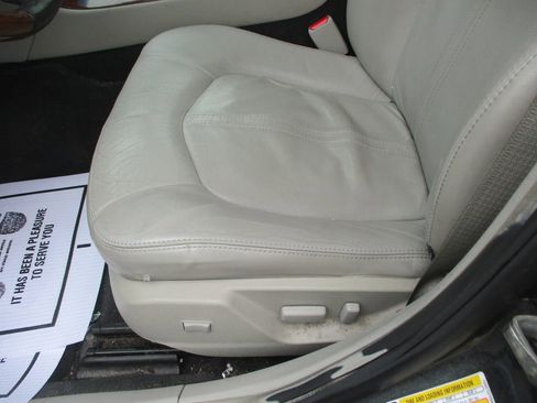 Used 2009 Cadillac CTS 3.6 AWD image 10