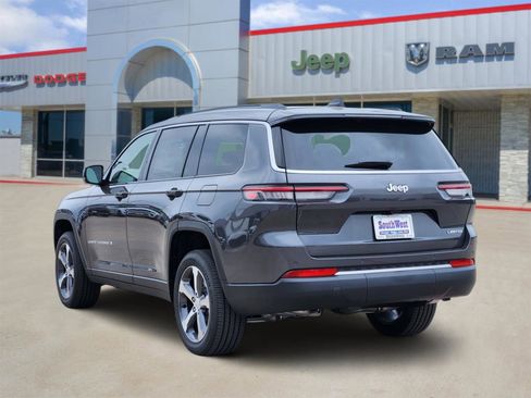 New 2026 Jeep Grand Cherokee L Limited AWD/4WD image 4