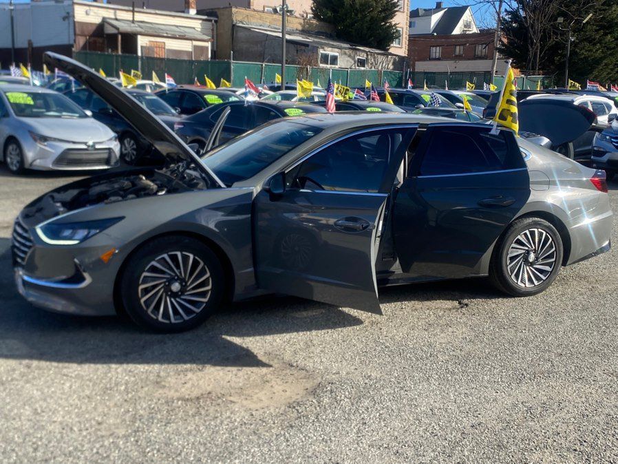 Used 2021 Hyundai Sonata SEL FWD image 4