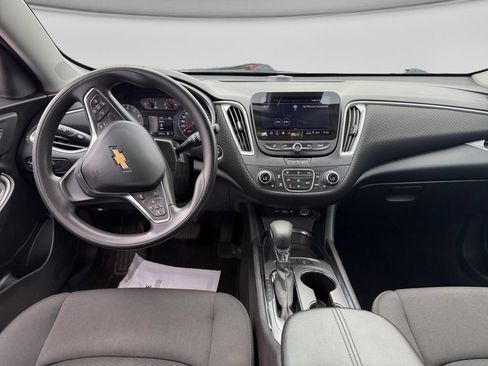 Used 2024 Chevrolet Malibu LT FWD image 23