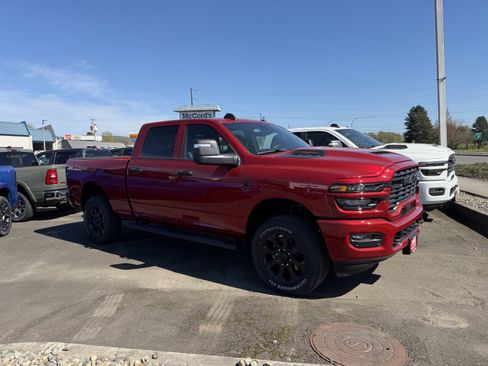 New 2026 RAM 2500 Tradesman AWD/4WD image 7