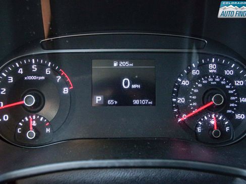 Used 2022 Kia Soul LX w/ Technology Package FWD image 14