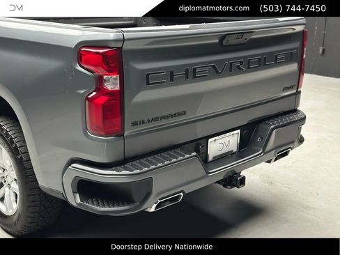 Used 2021 Chevrolet Silverado 1500 RST image 16