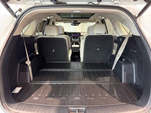 Used 2021 Kia Sorento SX image 22