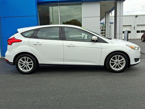 Used 2017 Ford Focus SE image 7