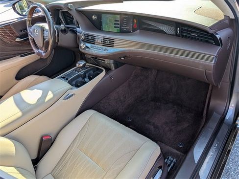 Used 2018 Lexus LS 500 AWD image 14