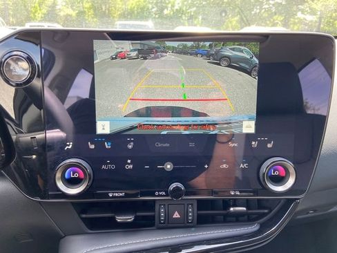 Certified 2025 Lexus NX 350 AWD w/ Accessory Package (2T) image 22