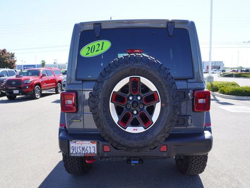 Used 2021 Jeep Wrangler Unlimited Rubicon AWD/4WD image 11