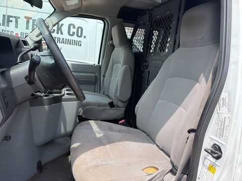 Used 2013 Ford E-250 and Econoline 250 w/ Commercial Cargo Van Pkg RWD image 11