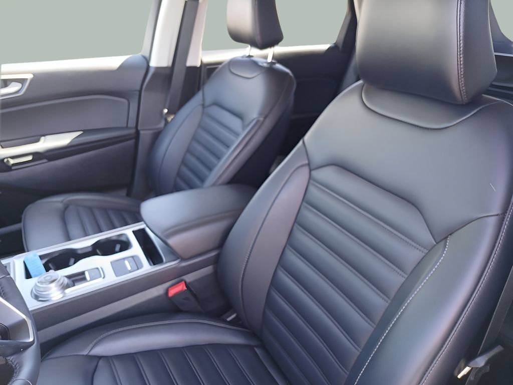 Used 2024 Ford Edge SEL w/ Convenience Package AWD/4WD image 21