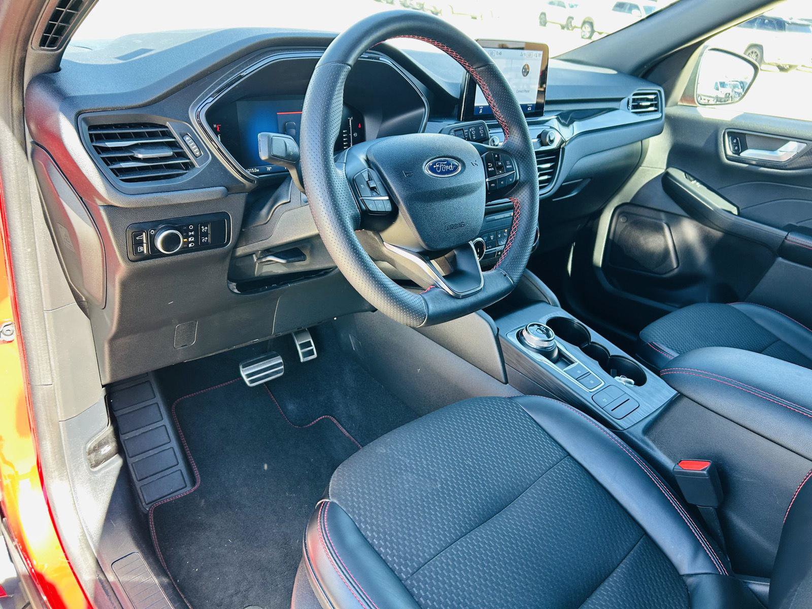 Used 2023 Ford Escape ST-Line w/ Equipment Group 301A FWD image 12