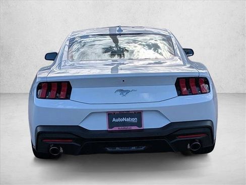 New 2025 Ford Mustang EcoBoost image 9