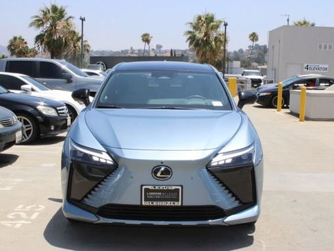 Certified 2023 Lexus RZ 450e Premium w/ Technology Package AWD/4WD image 2
