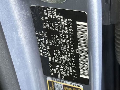 Used 2024 Kia Sportage EX FWD image 29