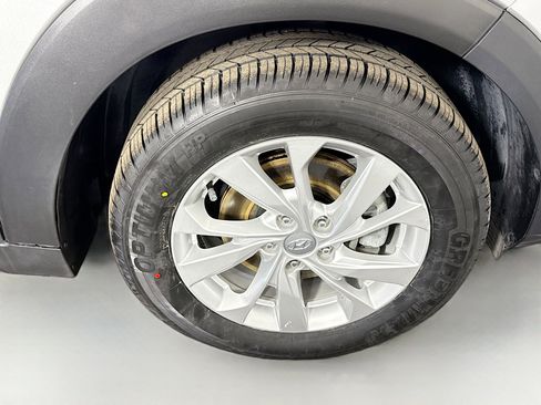 Used 2021 Hyundai Tucson SE image 31