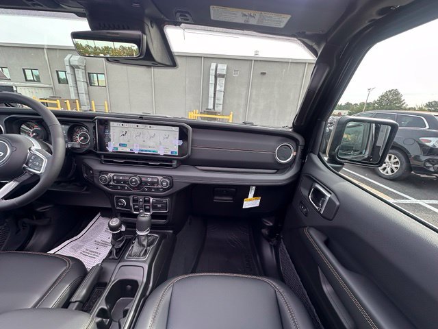 New 2027 Jeep Wrangler Unlimited Sahara AWD/4WD image 26