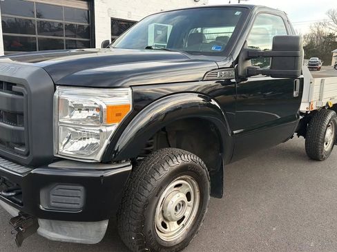 Used 2012 Ford F250 XL w/ Snow Plow Prep Pkg image 12