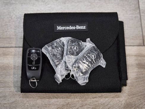 Used 2024 Mercedes-Benz Sprinter 3500 w/ Parking Package image 91