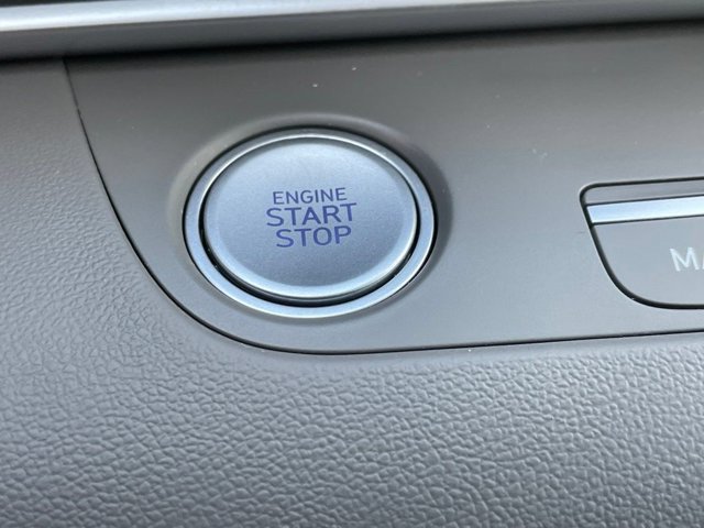Used 2023 Hyundai Elantra SEL w/ Convenience Package FWD image 14