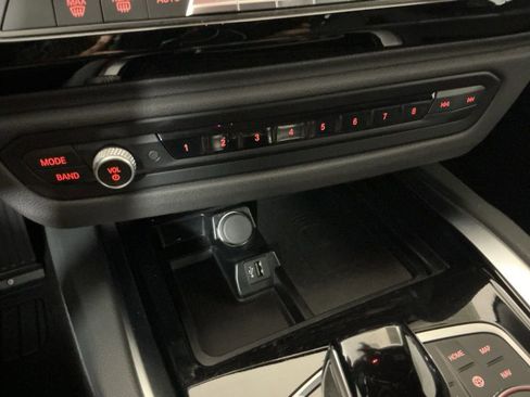 Certified 2023 BMW Z4 sDrive30i w/ Convenience Package image 11