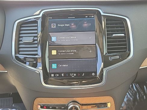 Used 2023 Volvo XC90 T8 Plus image 20