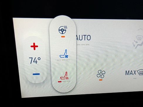 Used 2024 Ford Edge Titanium w/ Equipment Group 301A image 22