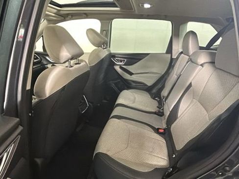 Used 2023 Subaru Forester Premium AWD/4WD image 27