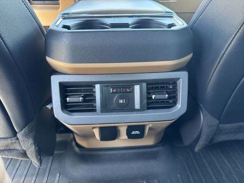 Used 2024 Ford F250 Lariat w/ Chrome Package AWD/4WD image 21