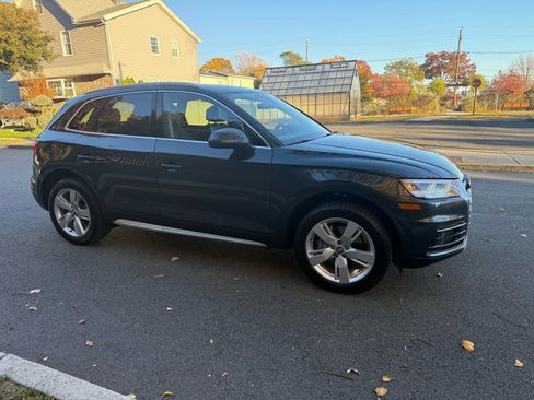Used 2019 Audi Q5 2.0T Premium Plus image 9