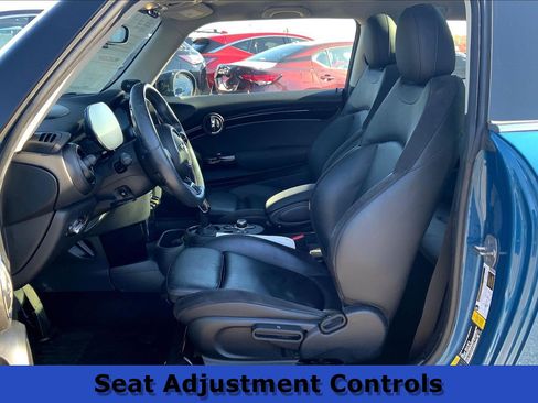 Used 2023 MINI Cooper SE image 26