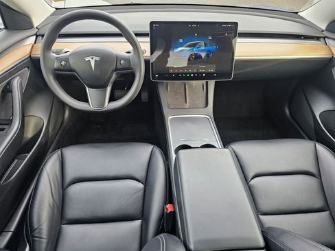 Used 2022 Tesla Model 3 image 22