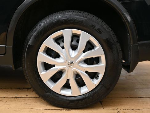 Used 2015 Nissan Rogue S image 12