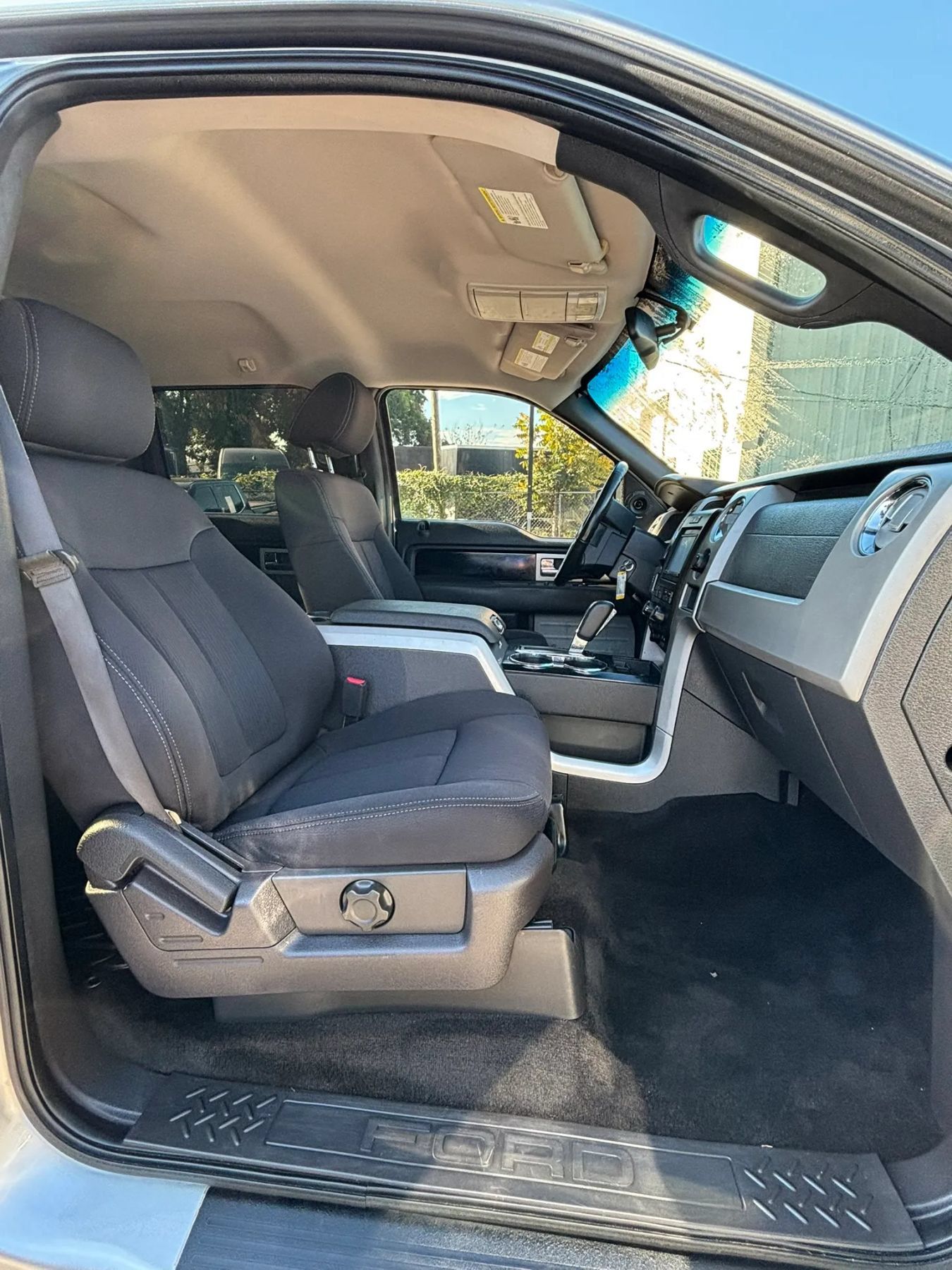 Used 2010 Ford F150 XLT RWD image 15