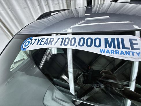 Certified 2023 Honda Pilot Sport image 35