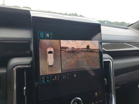 New 2026 GMC Yukon XL Elevation w/ Elevation Premium Package AWD/4WD image 29