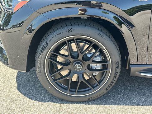 New 2026 Mercedes-Benz GLE 53 AMG 4MATIC Coupe image 12
