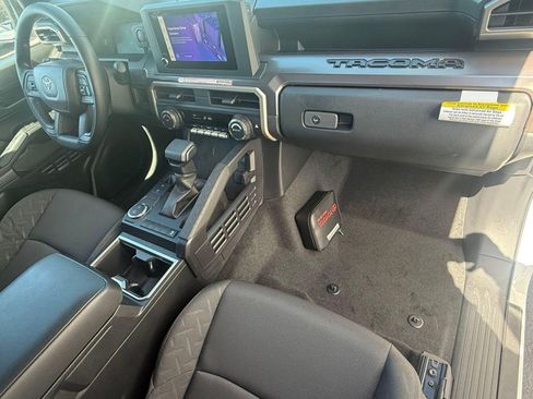 New 2026 Toyota Tacoma SR5 RWD image 34