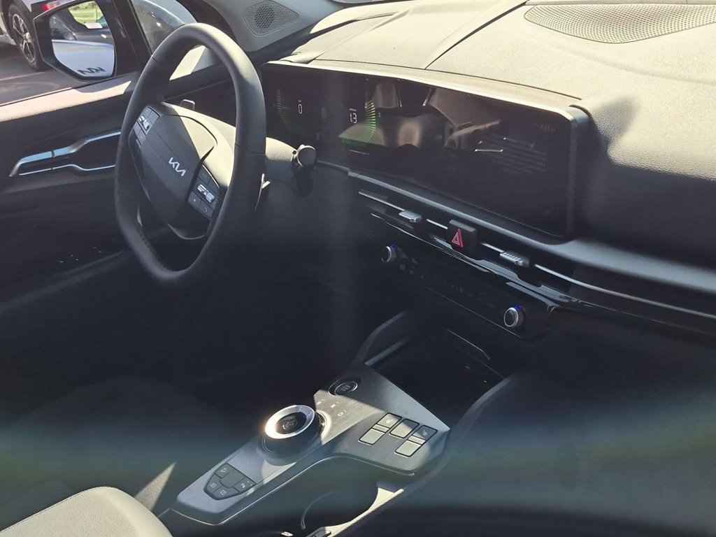 New 2027 Kia Sportage S FWD image 29
