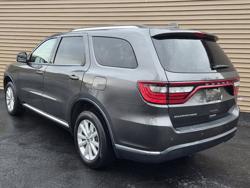 Used 2019 Dodge Durango SXT image 4