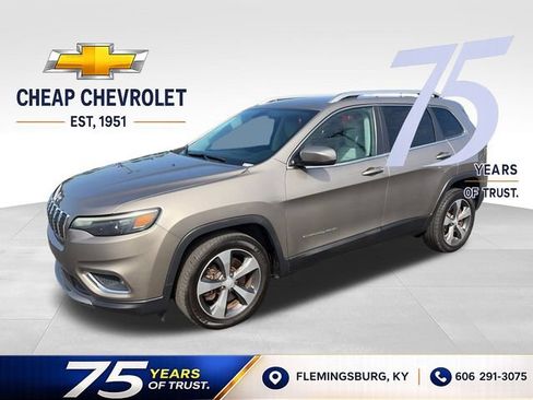 Used 2019 Jeep Cherokee Limited w/ Luxury Group FWD image 1