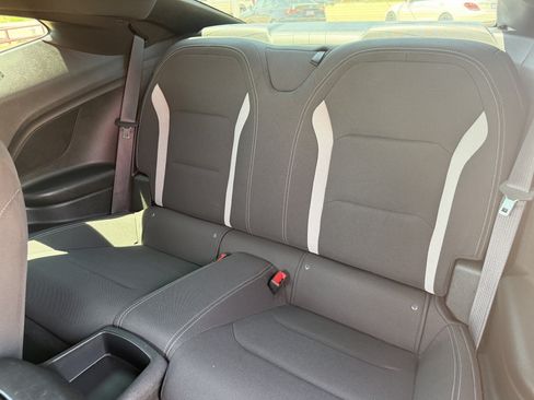 Used 2018 Chevrolet Camaro LT RWD image 18
