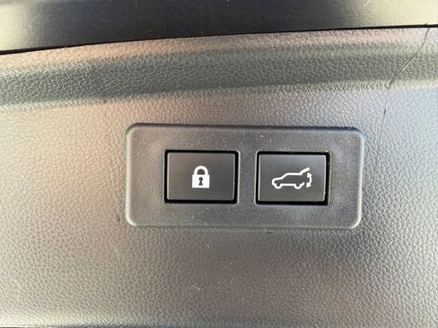 Used 2024 Subaru Outback Onyx Edition AWD/4WD image 8