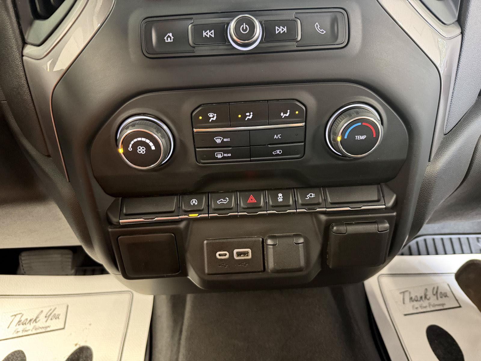 Used 2021 Chevrolet Silverado 1500 Custom AWD/4WD image 17