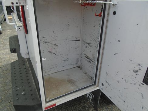 Used 2021 Ford F350 XL w/ Power Equipment Group image 8