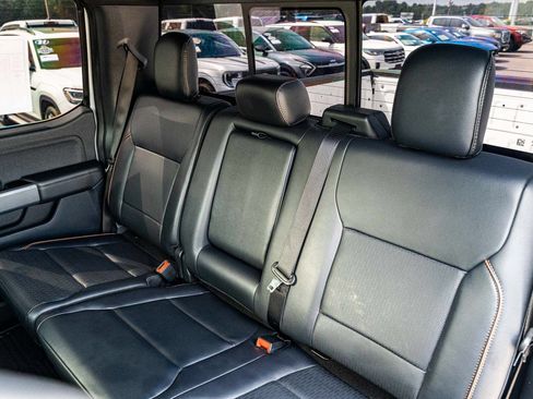 Used 2025 Ford F150 Lariat w/ Equipment Group 501A Mid AWD/4WD image 19